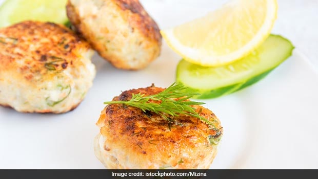 Thai Fish Cakes with Cucumber Relish