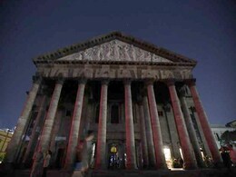 World Cities Go Dark As Earth Hour Climate Campaign Circles Globe World Cities Go Dark As Earth Hour Climate Campaign Circles Globe