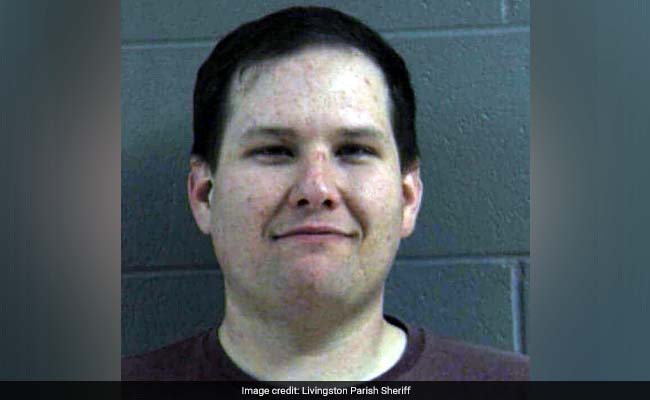 An Ex-Deputy Rammed Truck Into Store Because He Thought The Owners Were Muslim, Police Say