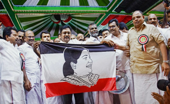 AIADMK Moves High Court Against Colours Of Dhinakaran's Party Flag