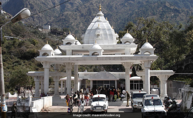 वैष्णो देवी मंदिर जा रहे दिल्ली के श्रद्धालु की रास्ते में मौत