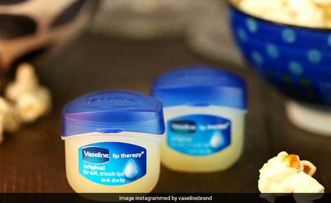 Try These 7 Smart Beauty Hacks With Only Vaseline