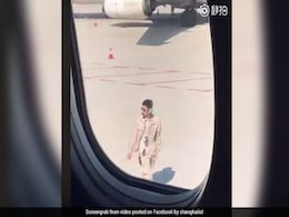 Airport Worker Went Viral For His Good Looks. Now, He's Paying For It Airport Worker Went Viral For His Good Looks. Now, He's Paying For It