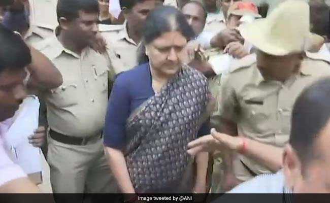 RTI Reveals VK Sasikala May Be Released From Jail In January 2021: Report