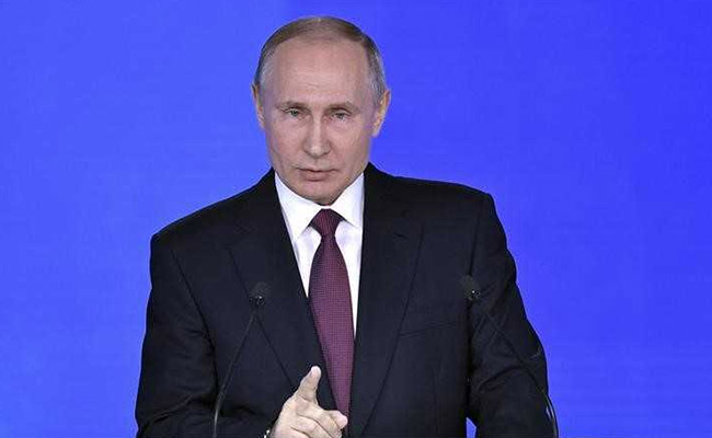 Vladimir Putin Faces Midnight Deadline To Explain Nerve Attack On Former Spy To UK