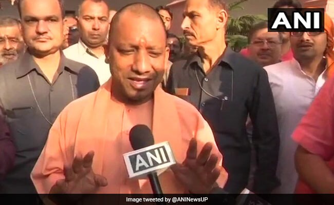 UP by-election: वोट डालने के बाद योगी आदित्‍यनाथ बोले, 2014 से बड़ी होगी BJP की जीत का अंतर
