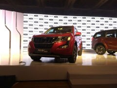 2018 Mahindra XUV500 Facelift India Launch Highlights: Price, Specs 2018 Mahindra XUV500 Facelift India Launch Highlights: Price, Specs