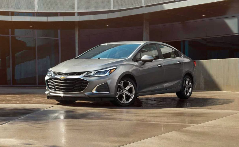 2019 chevrolet cruze_827x510_51523265552