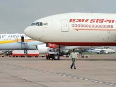 सऊदी अरब के होटल में मृत मिला Air India का पायलट