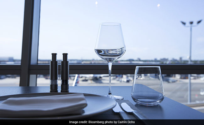 Airports Are Using 'Smart Glass' To Make You Spend More Money