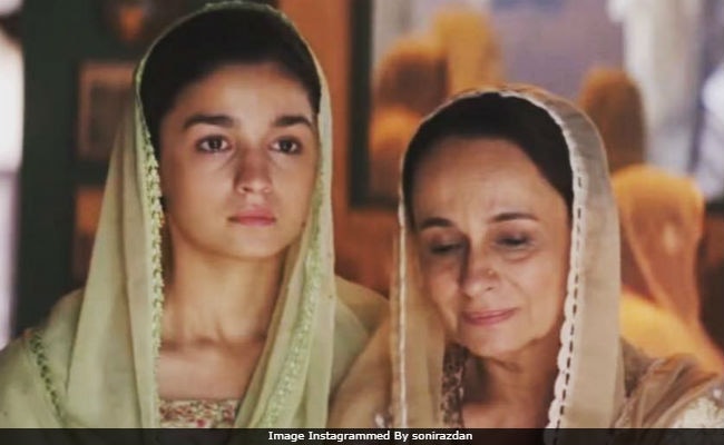 Alia Bhatt's Mom Soni Razdan Is Also In Raazi, ICYDK