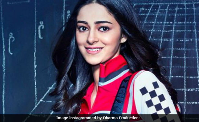 Chunky Panday's Daughter Ananya Panday Enrols In Bollywood, Twitter Welcomes New <i>Student Of The Year</i>