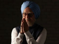 Anupam Kher Is Manmohan Singh's Double On <I>The Accidental Prime Minister</i> Poster