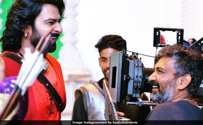 Rajamouli, Currently In Pakistan For <i>Baahubali</i>, Posts Pics From Lahore