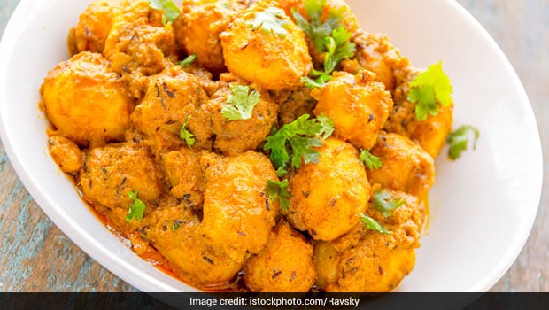 Dum Aloo Lakhnavi Recipe Ndtv Food