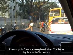 Bengaluru Cop Throws Shoe At Bikers For Not Wearing Helmets. Video Is Viral