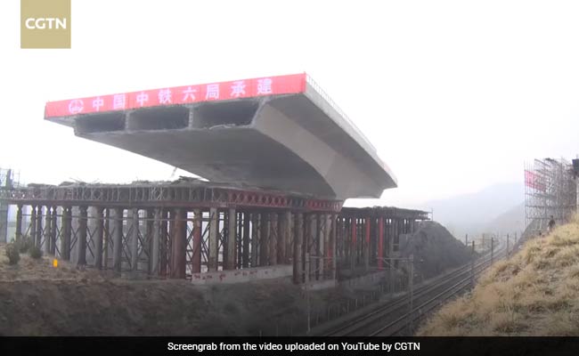 It Took Two Hours To Rotate This Massive 15,000-Ton Bridge. Watch