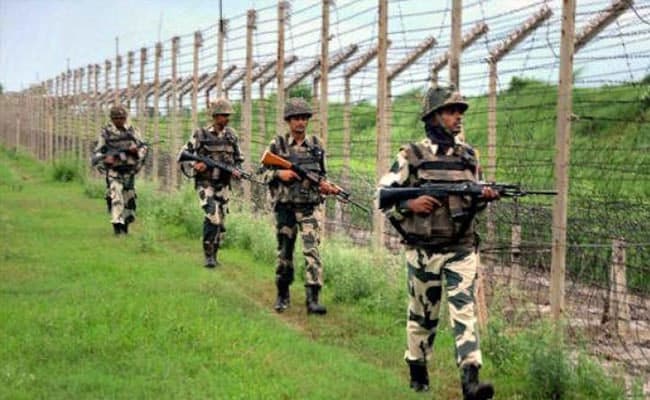 BSF ने गलती से सीमा पार कर भारत आए पाकिस्तानी नागरिक को पाक रेंजर्स के हवाले किया