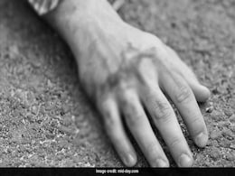 Ceiling Collapses On Sleeping 12-Year-Old Boy In Bandra Ceiling Collapses On Sleeping 12-Year-Old Boy In Bandra