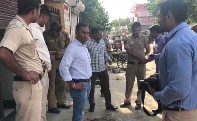 दिल्ली : कैश वैन लूटने आए बदमाश कर्मचारियों के हौसले के आगे हुए पस्त