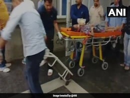1 Killed, 17 Children Injured In School Van-Tanker Collision In North Delhi 1 Killed, 17 Children Injured In School Van-Tanker Collision In North Delhi
