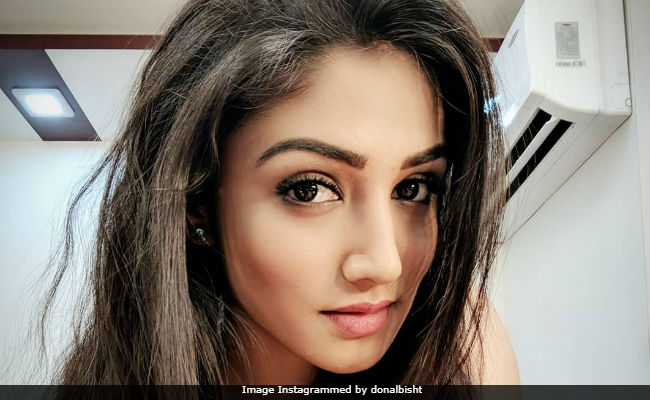 Donal Bisht Enters Ek Deewana Tha as Radhika!! - Kissa romance Ka