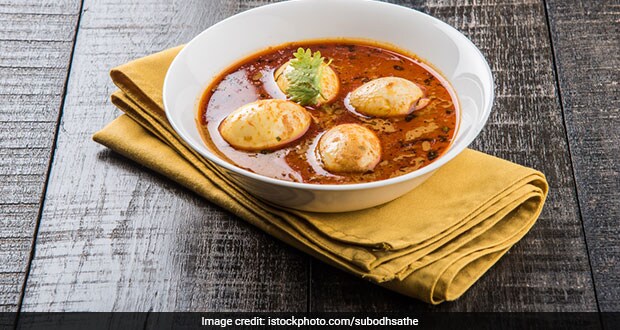 Cheesy Egg Masala Recipe: Give Your Egg Curry A Cheesy Twist By Making