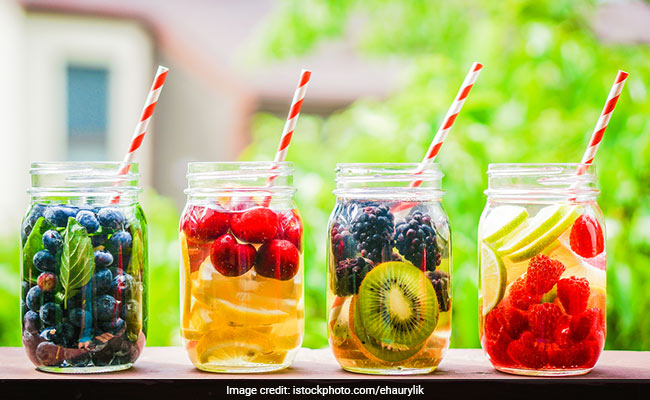 Weight Loss: Replace Fruit Juices With Fruit Infused Water To Lose Weight