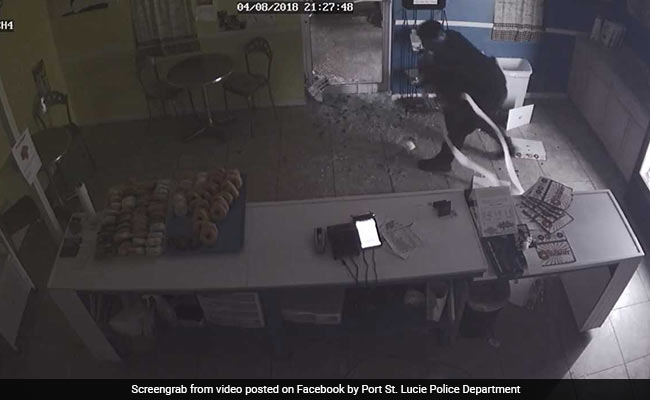 Instant Karma: Burglar Hits His Head, Drops Cash Register While Fleeing