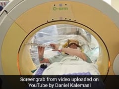While Undergoing Brain Surgery, A Flute Player Performs