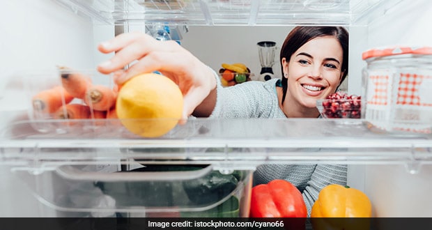 5 Hacks To Keep Your Fridge Clean and Organised