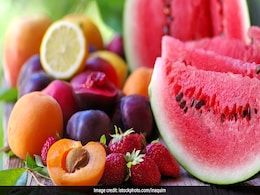 Boost Immunity During Monsoons With These 7 Fruits Boost Immunity During Monsoons With These 7 Fruits