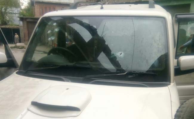 जम्मू-कश्मीर के पुलवामा में कांग्रेस नेता गुलाम नबी पटेल की गोली मारकर हत्या 