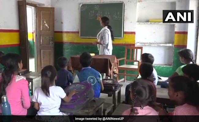 New Session Starts In UP Government Schools Without Books