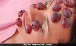 3 Grape Face Masks For Wrinkle-Free Skin