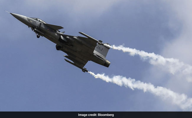 Sweden, India Work on Security Accord That May Open for Jet Deal