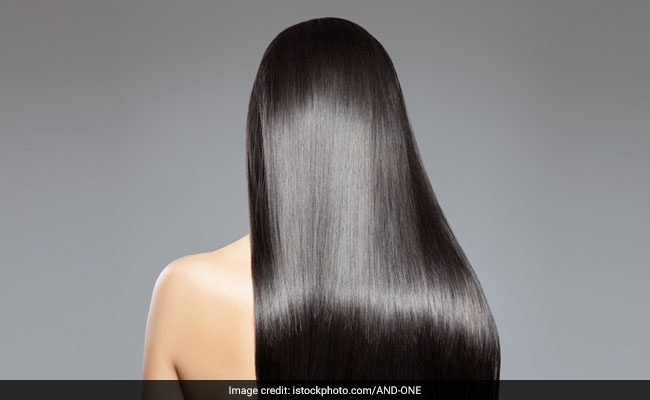 ऑलिव ऑयल में मिलाकर 30 मिनट के लिए बालों में लगाएं ये चीज, 15 दिन में लंबे और घने हो जाएंगे आपके बाल