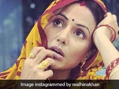 Hina Khan’s <i>Smart Phone</i> Makeunder Is Nothing Like Her Usually Glam Self
