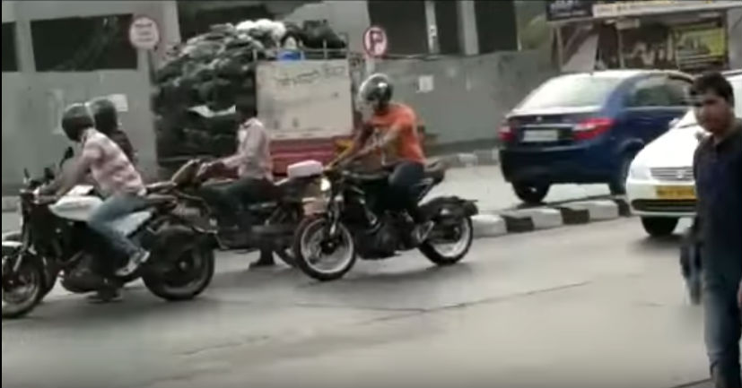 Husqvarna Vitpilen 401, Svartpilen 401 Spied in India