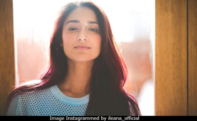 No Folks, Ileana D'Cruz Is 'Not Pregnant'. Seen Her Post?