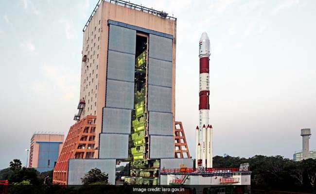 ISRO Invites Applications For Over 300 Positions, Monthly Salary Up To Rs 56,100