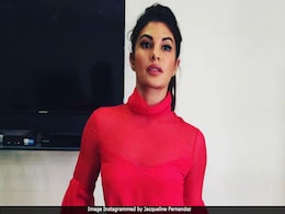 महाठग सुकेश चंद्रशेखर ने जैकलीन फर्नांडिस को हीरे की अंगूठी देकर किया था प्रपोज, सारा-जाह्नवी भी थीं निशाने पर महाठग सुकेश चंद्रशेखर ने जैकलीन फर्नांडिस को हीरे की अंगूठी देकर किया था प्रपोज, सारा-जाह्नवी भी थीं निशाने पर