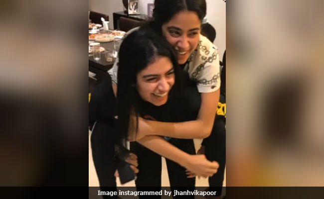 Inside Janhvi And Khushi Kapoor's Super Sunday (Pic Credit - Anshula Kapoor)