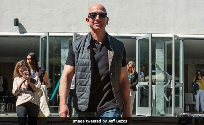 Amazon Staffs Tell Jeff Bezos To Cut Ties With US Immigration Authority