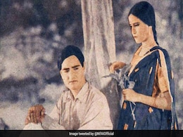 KL Saigal Birth Anniversary: गूगल ने बनाया डूडल, 'जब दिल ही टूट गया' से पूरे देश को के.एल. सहगल ने किया था इमोशनल KL Saigal Birth Anniversary: गूगल ने बनाया डूडल, 'जब दिल ही टूट गया' से पूरे देश को के.एल. सहगल ने किया था इमोशनल