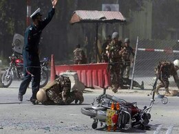 सीरिया में कार बम धमाके में 18 की मौत, कई घायल सीरिया में कार बम धमाके में 18 की मौत, कई घायल