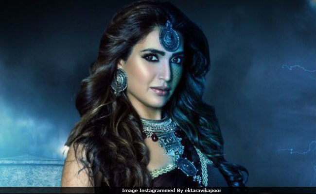 'No <i>Naagin</i> Without Mouni Roy,' Says The Internet, After Karishma Tanna's Look Is Unveiled