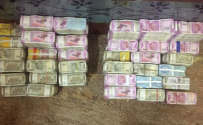 Rs. 6 Crore Seized In Karnataka. Tax Department Indicates Cash Crunch Link