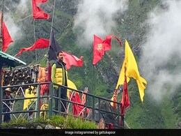 बर्फबारी, बारिश के कारण बदरीनाथ और केदारनाथ यात्रा बाधित बर्फबारी, बारिश के कारण बदरीनाथ और केदारनाथ यात्रा बाधित