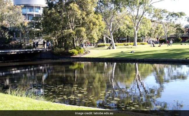 La Trobe University, Australia Signs Agreements With IIT-Kanpur, Amity University, Announces Scholarships